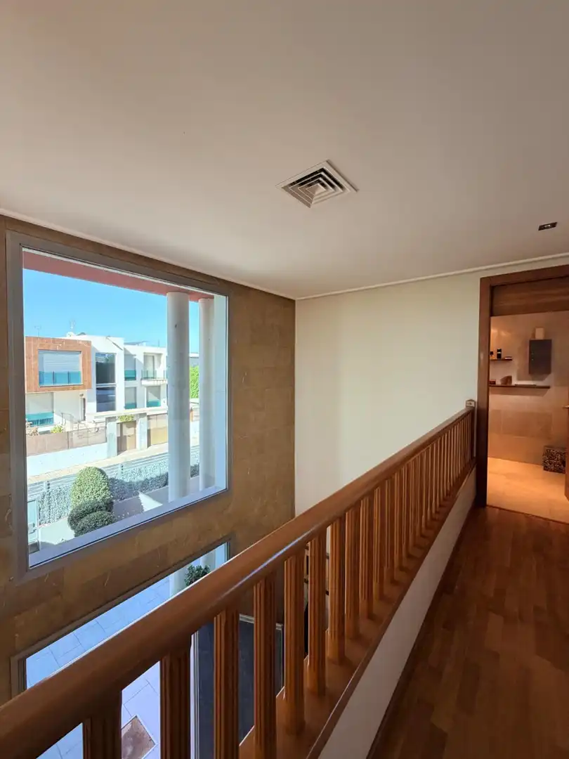 Casa o chalet de alquiler en Elche / Elx con Aire acondicionado, Calefacción y Jardín privado