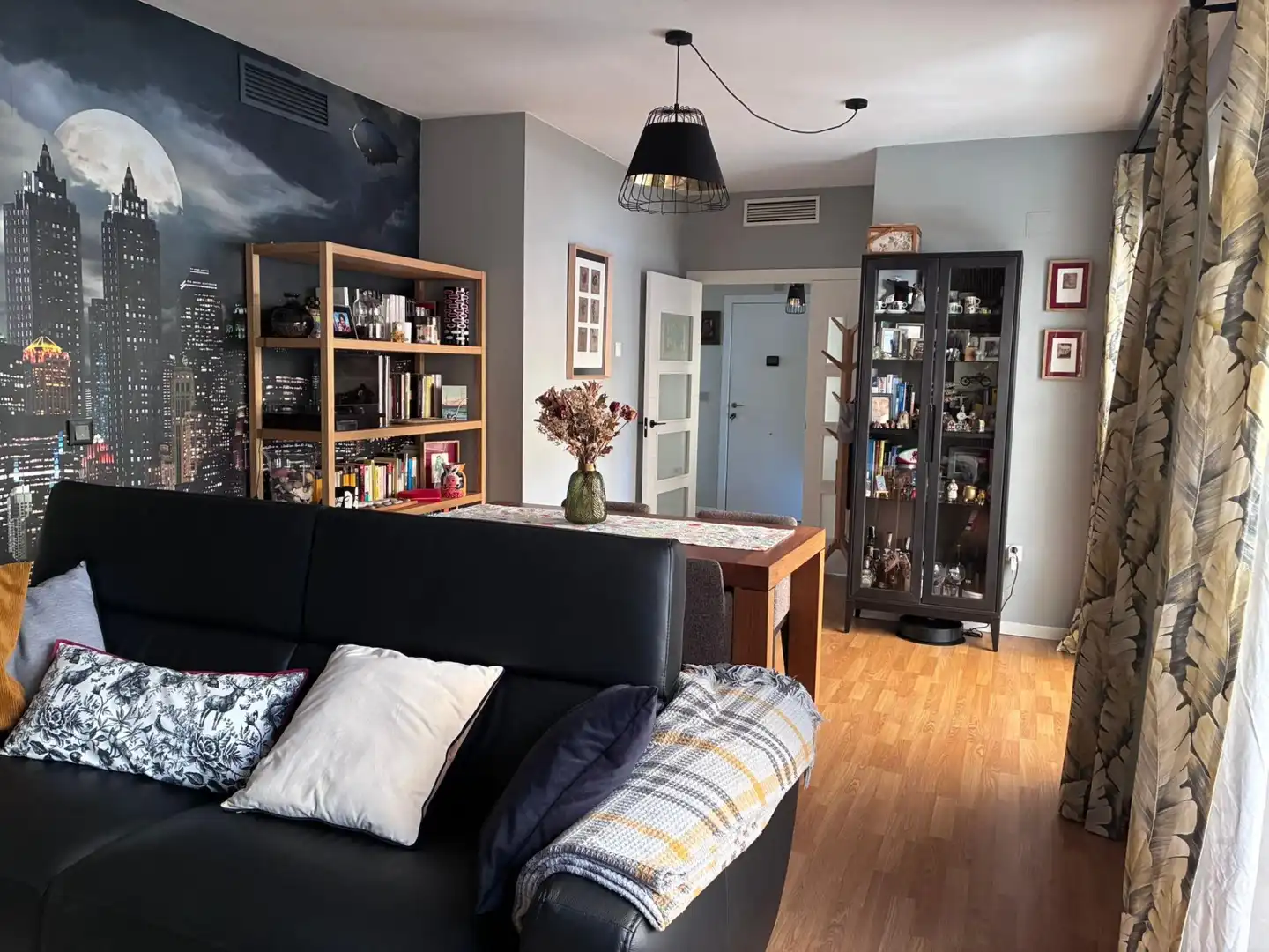 Sala d'estar de Àtic en venda en Málaga amb Terrassa, Traster i Piscina comunitària
