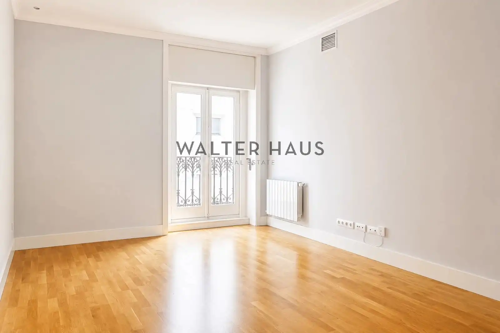 Flat with terrace to rent in Calle de Maldonado 4