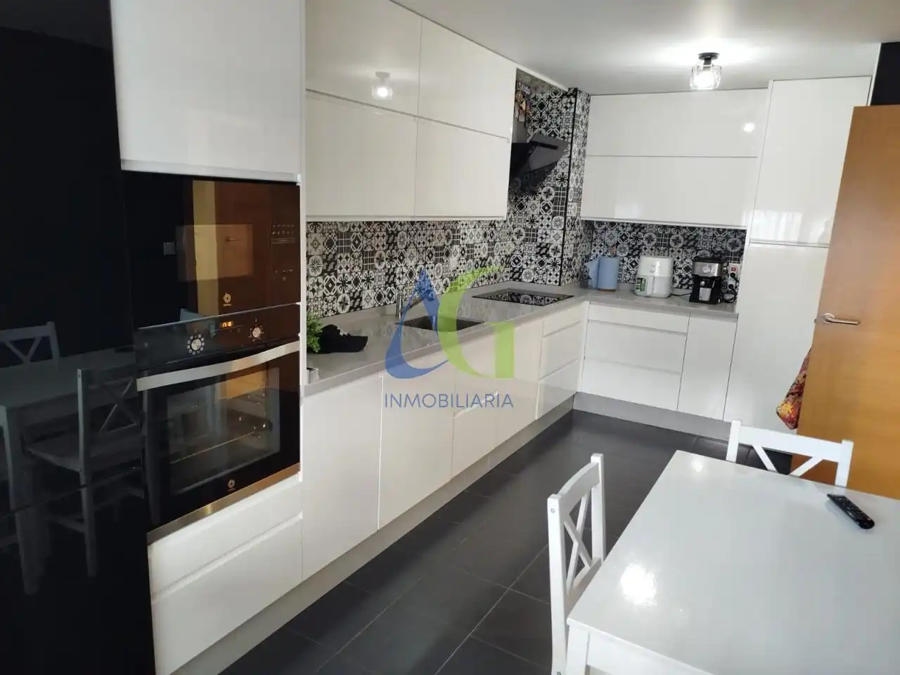 Kitchen of Houses for sale in San Andrés del Rabanedo  with Heating, Terrace and Storage room