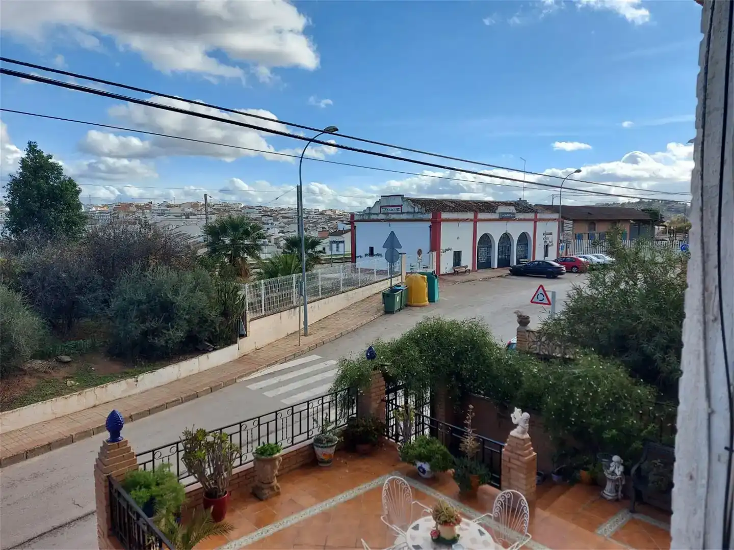 Vista exterior de Piso en venta en Casariche con Trastero, Amueblado y Balcón
