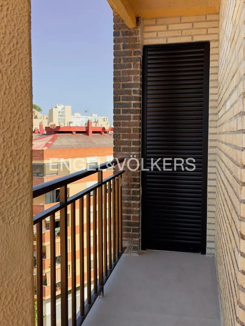 Terrassa de Pis de lloguer en Dénia amb Aire condicionat, Calefacció i Terrassa