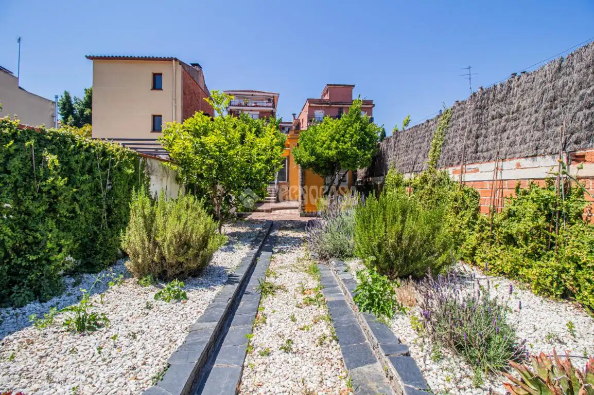 Casa adosada en venta en Sant Cugat del Vallès con Calefacción y Terraza