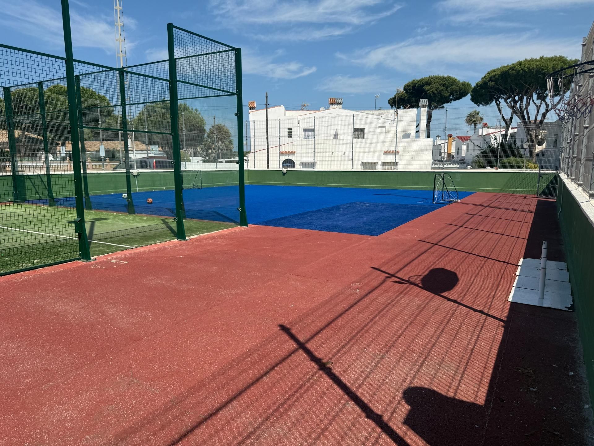 Garden of Single-family semi-detached for sale in Chiclana de la Frontera  with Air Conditioner, Heating and Private garden