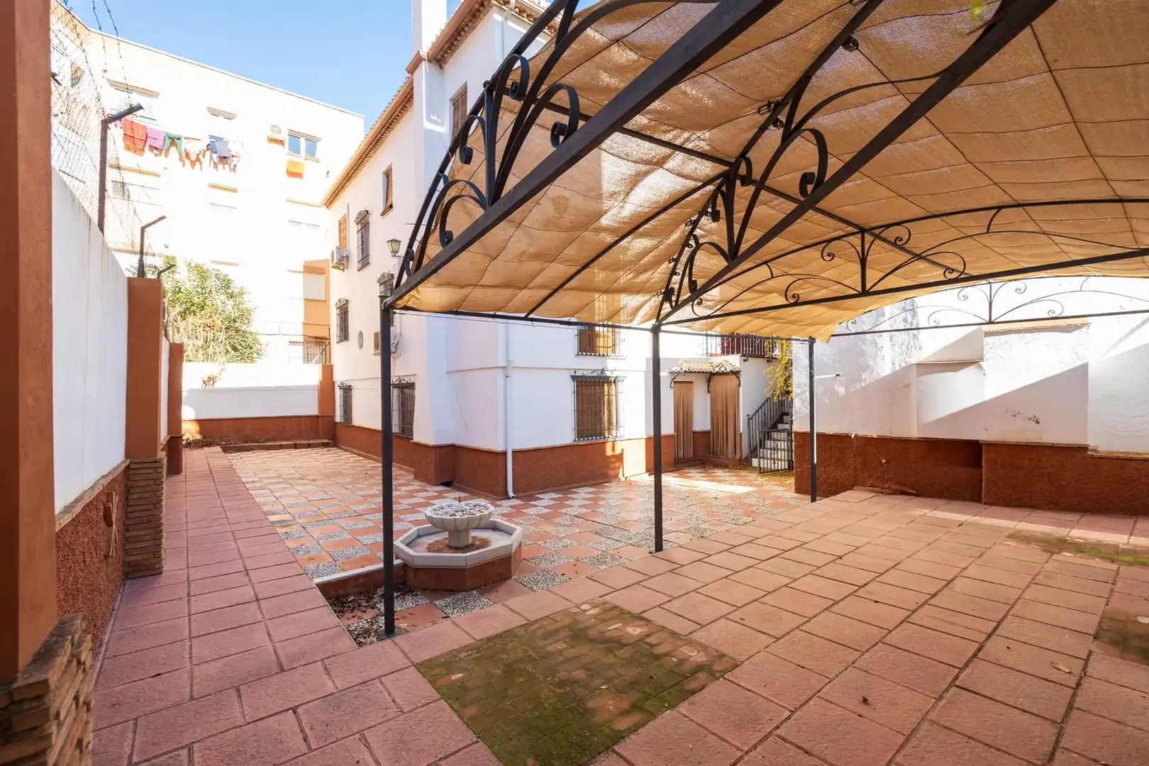 Casa o xalet en venda a BRUSELAS, 16, Barrio de Zaidín