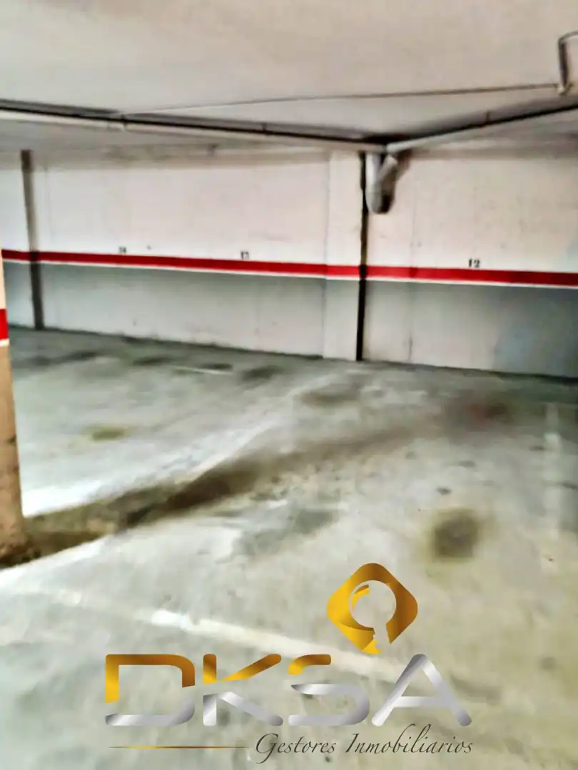 Einzelparkplatz zur Miete in Calle de Joaquín García Girona, imagen 4