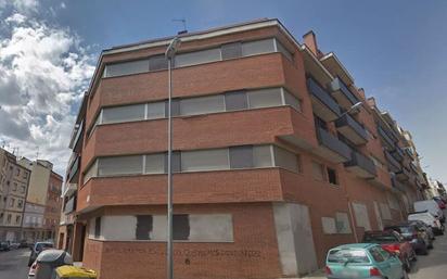 Vista exterior de Pis en venda en Manresa amb Calefacció i Terrassa