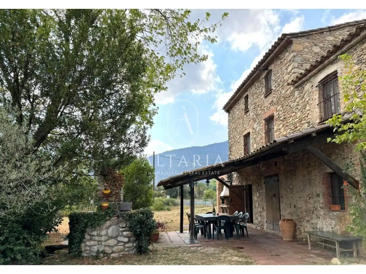 Vista exterior de Finca rústica en venda en Anglès amb Calefacció, Jardí privat i Terrassa