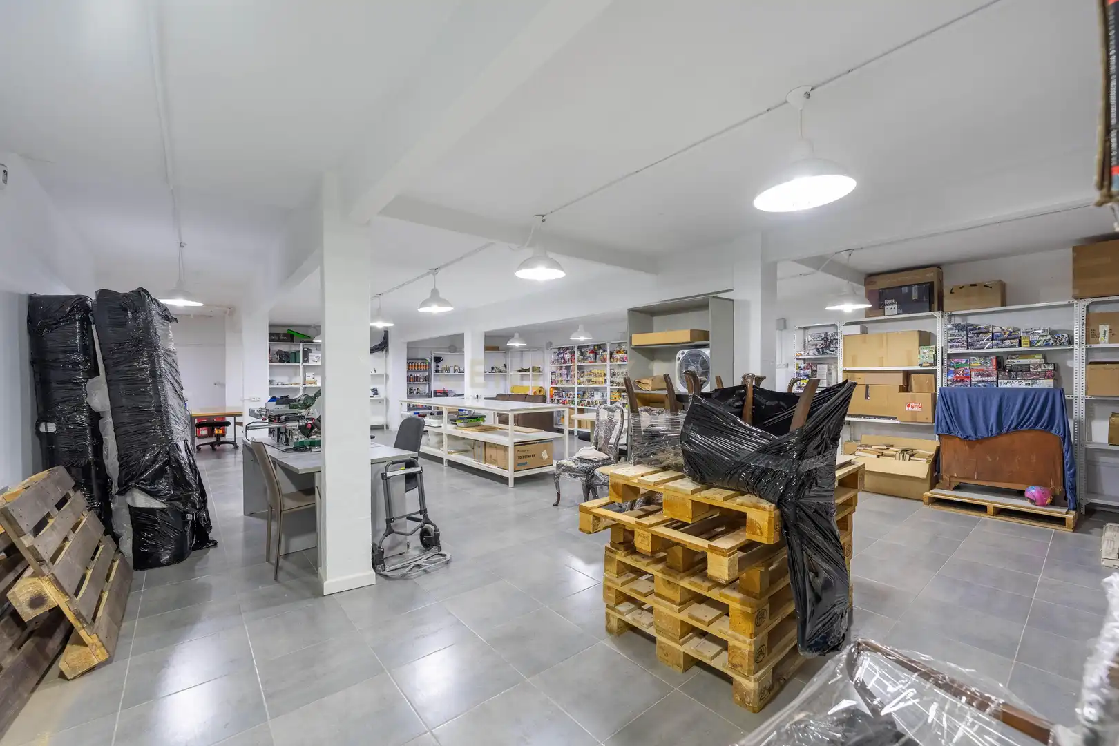 Local en venta en Madrid con Internet