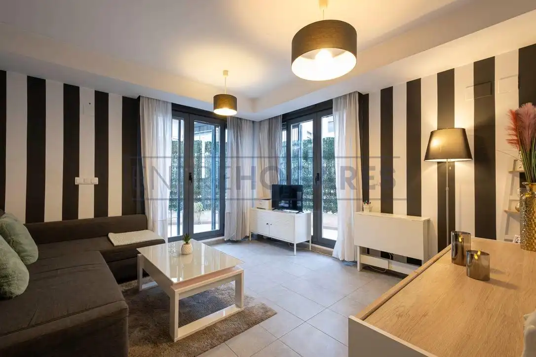 Sala de estar de Planta baja en venta en Alfara del Patriarca con Aire acondicionado, Calefacción y Jardín privado