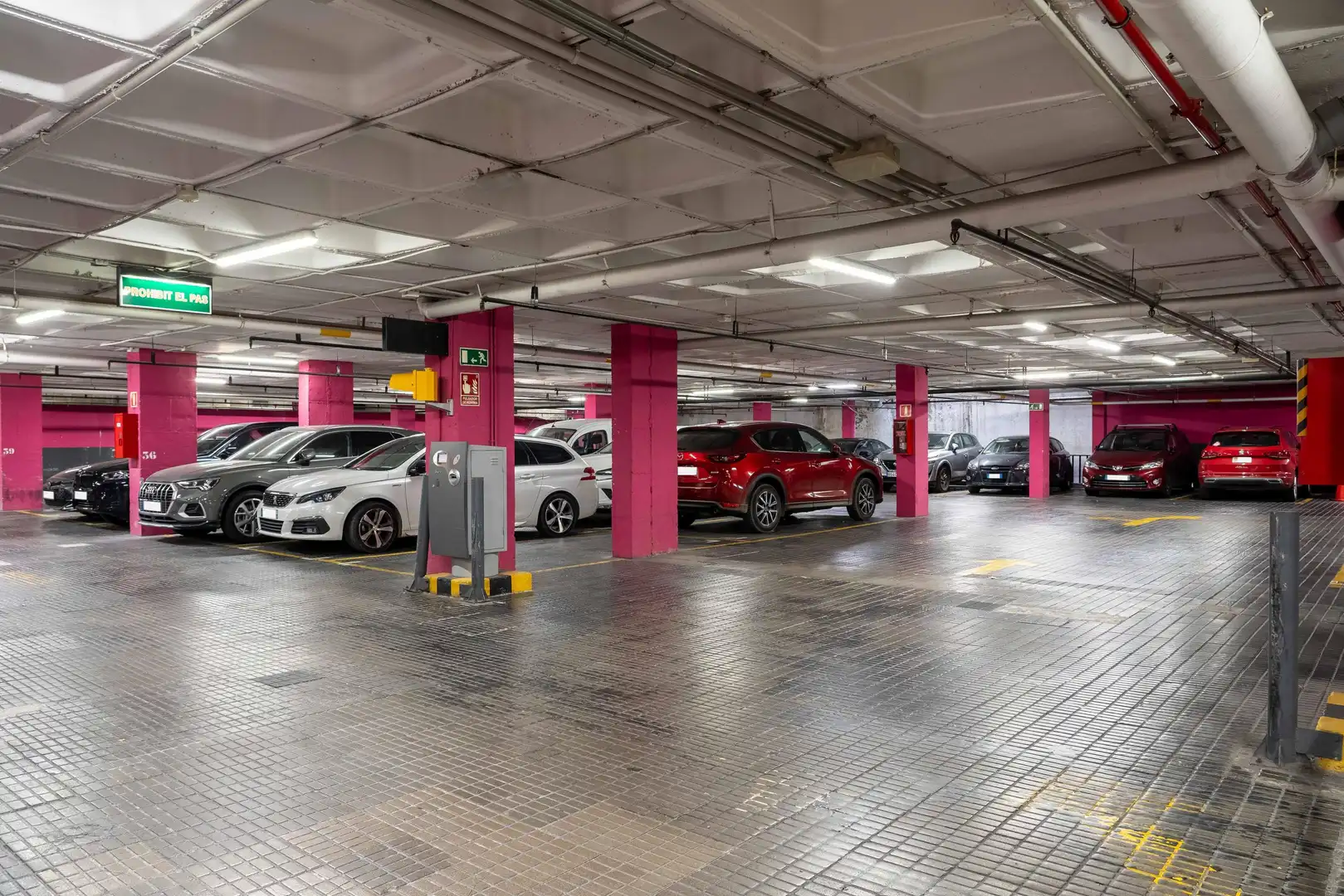 Einzelparkplatz zur Miete in CALLE COMTE URGELL 154, imagen 3