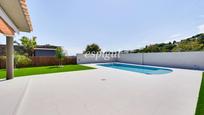 Piscina de Casa o xalet en venda en Cabrils amb Calefacció, Jardí privat i Terrassa