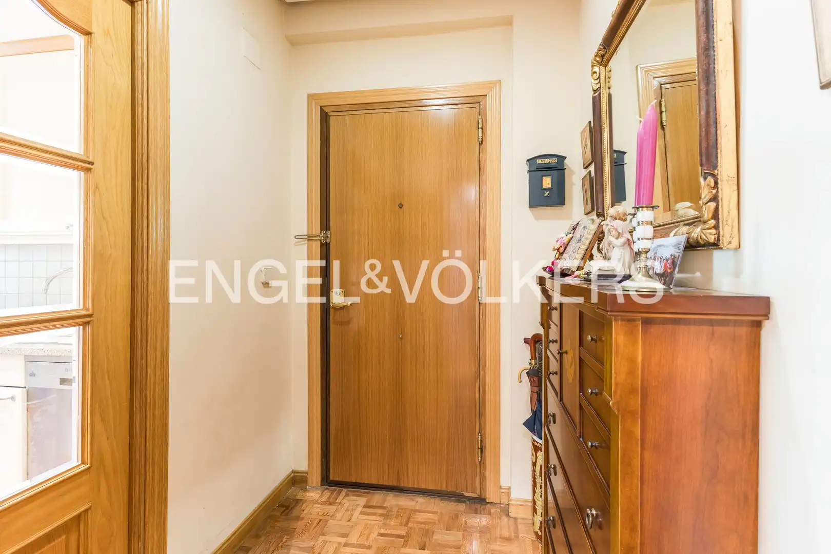 Piso en venta en Madrid con Aire acondicionado, Calefacción y Parquet