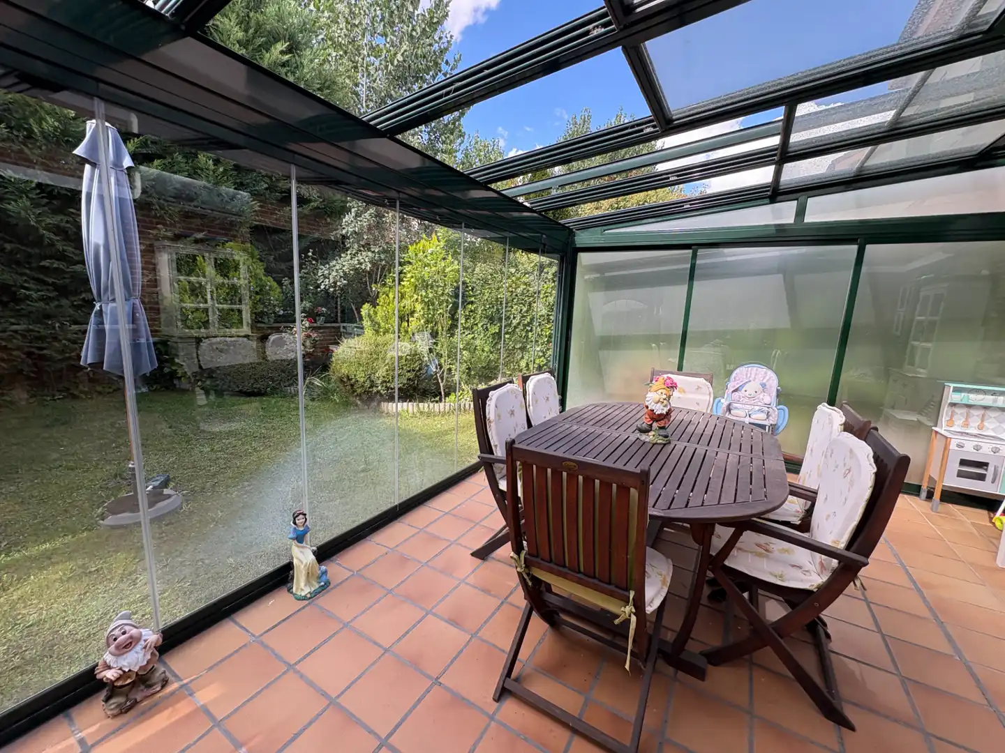 Jardín de Casa adosada en venta en Simancas con Aire acondicionado, Calefacción y Jardín privado