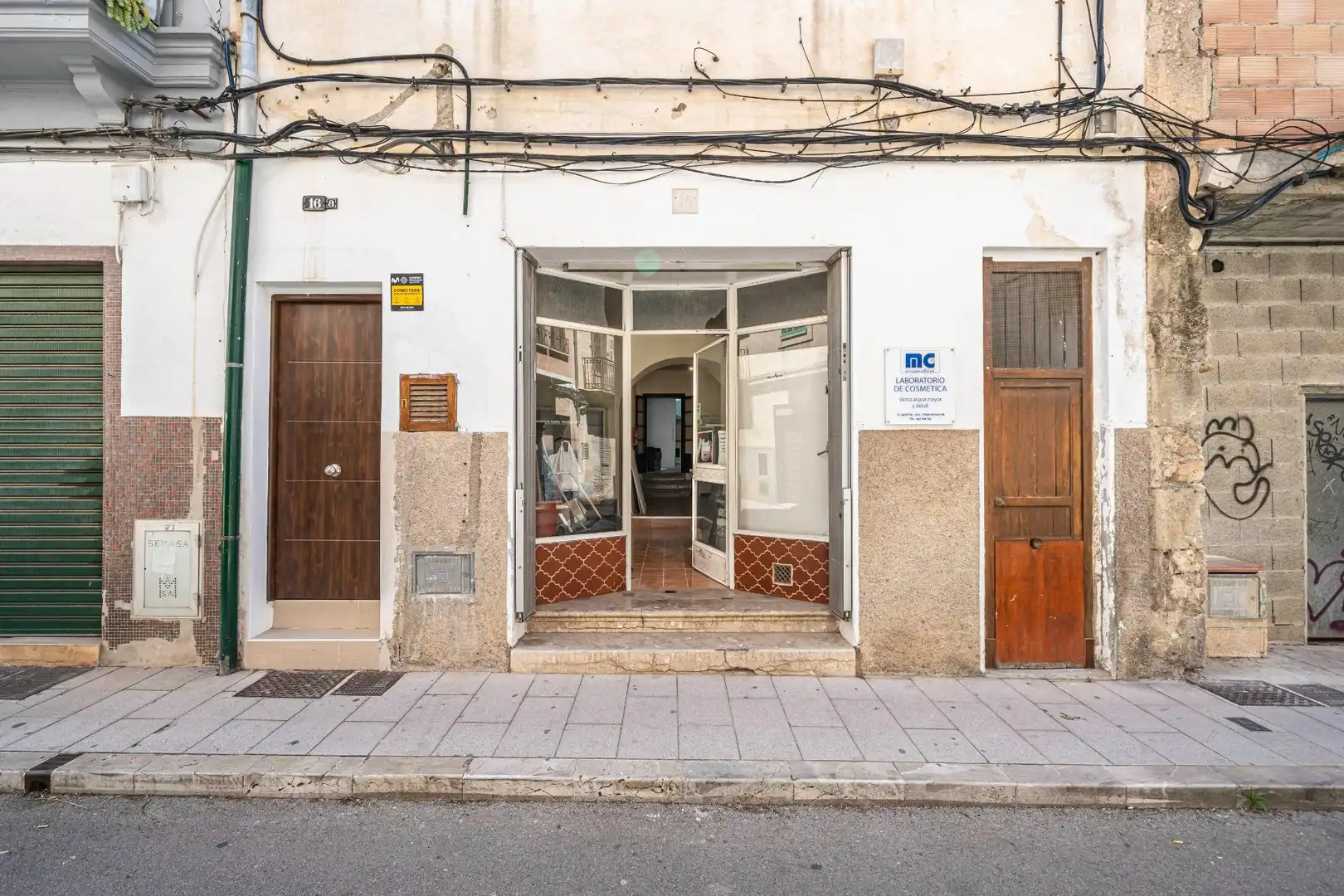 Commercial properties for sale in Manacor