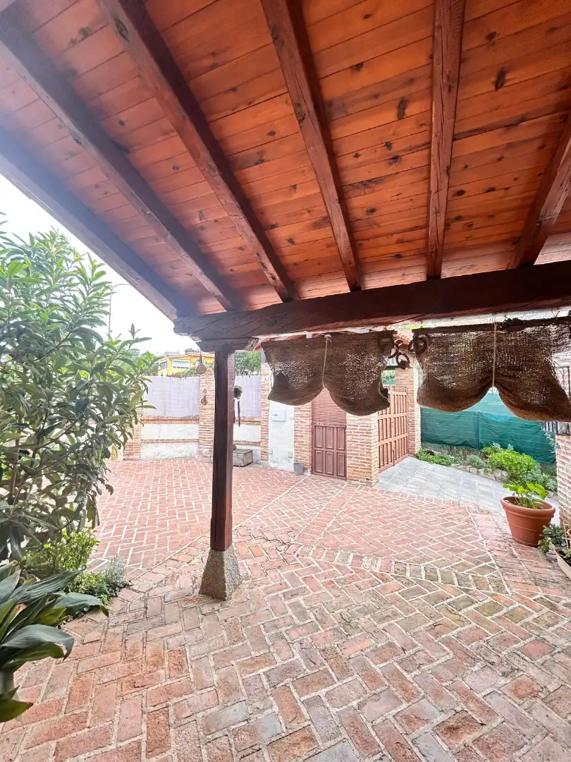 Terrassa de Casa o xalet en venda en Santa Cruz del Retamar amb Aire condicionat, Calefacció i Jardí privat