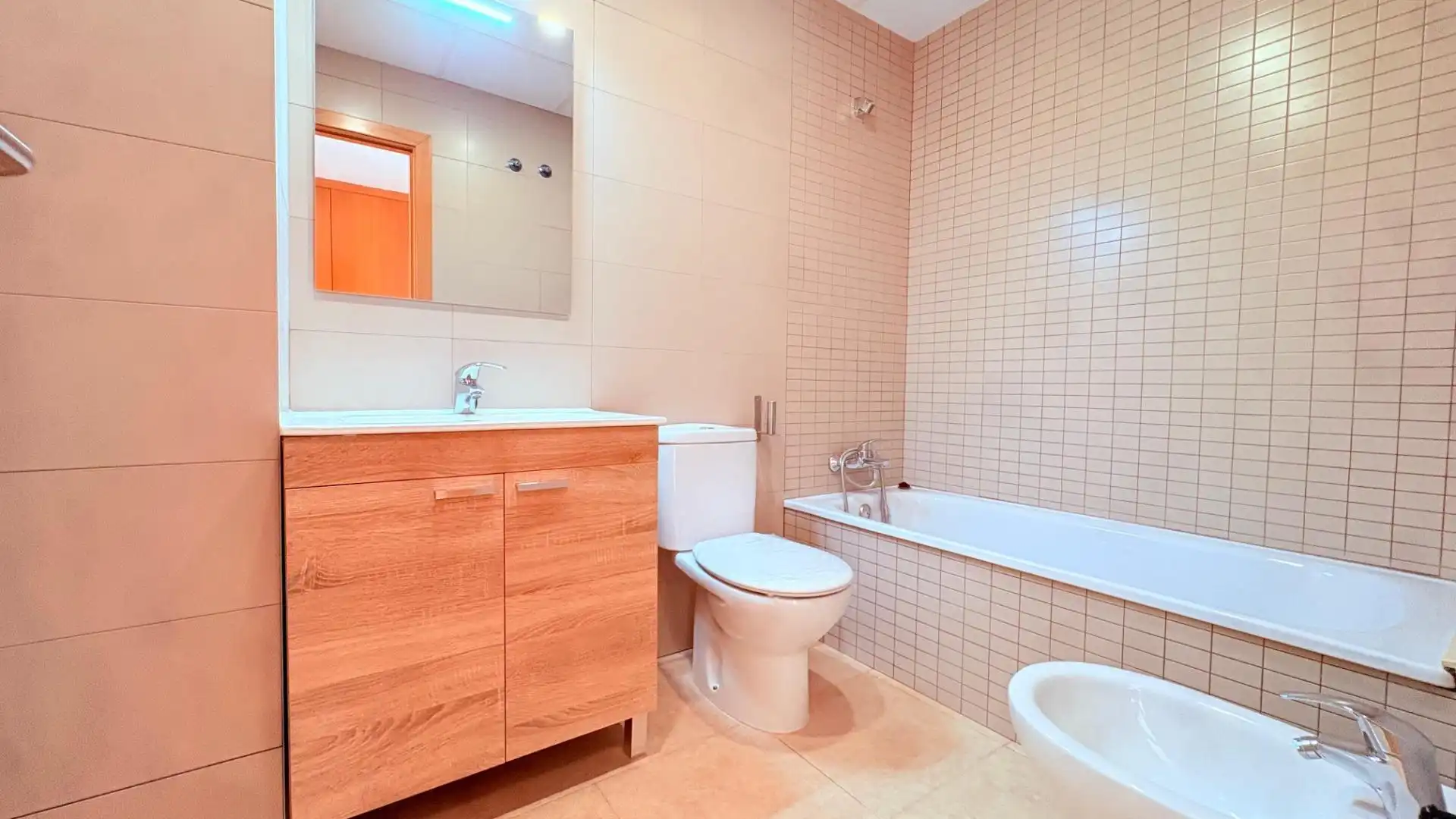 Bathroom of Duplexes for sale in Castellar del Vallès  with Heating and Terrace