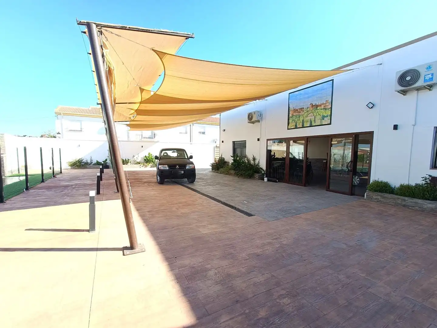 Local comercial en venda a Chimeneas, imagen 2