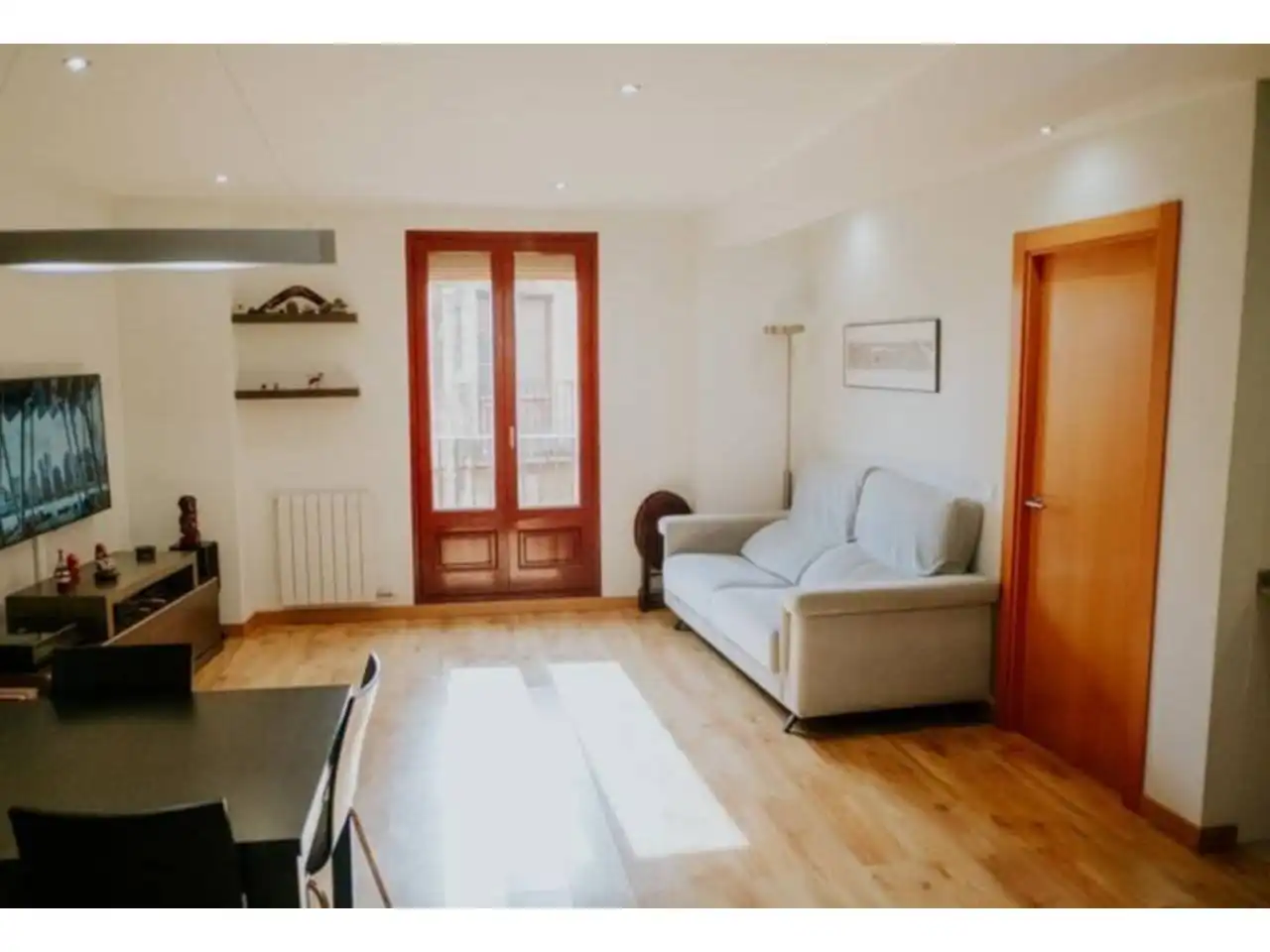 Wohnzimmer von Wohnung zum Verkauf in Cardona mit Heizung, Parkett und Balkon