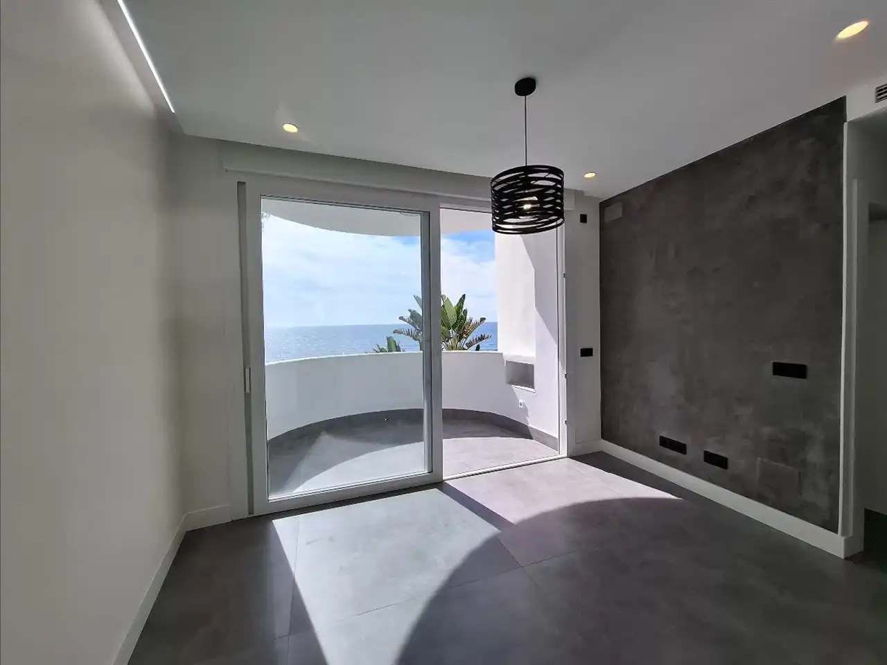 Apartament amb piscina en venda a Calahonda, imagen 10