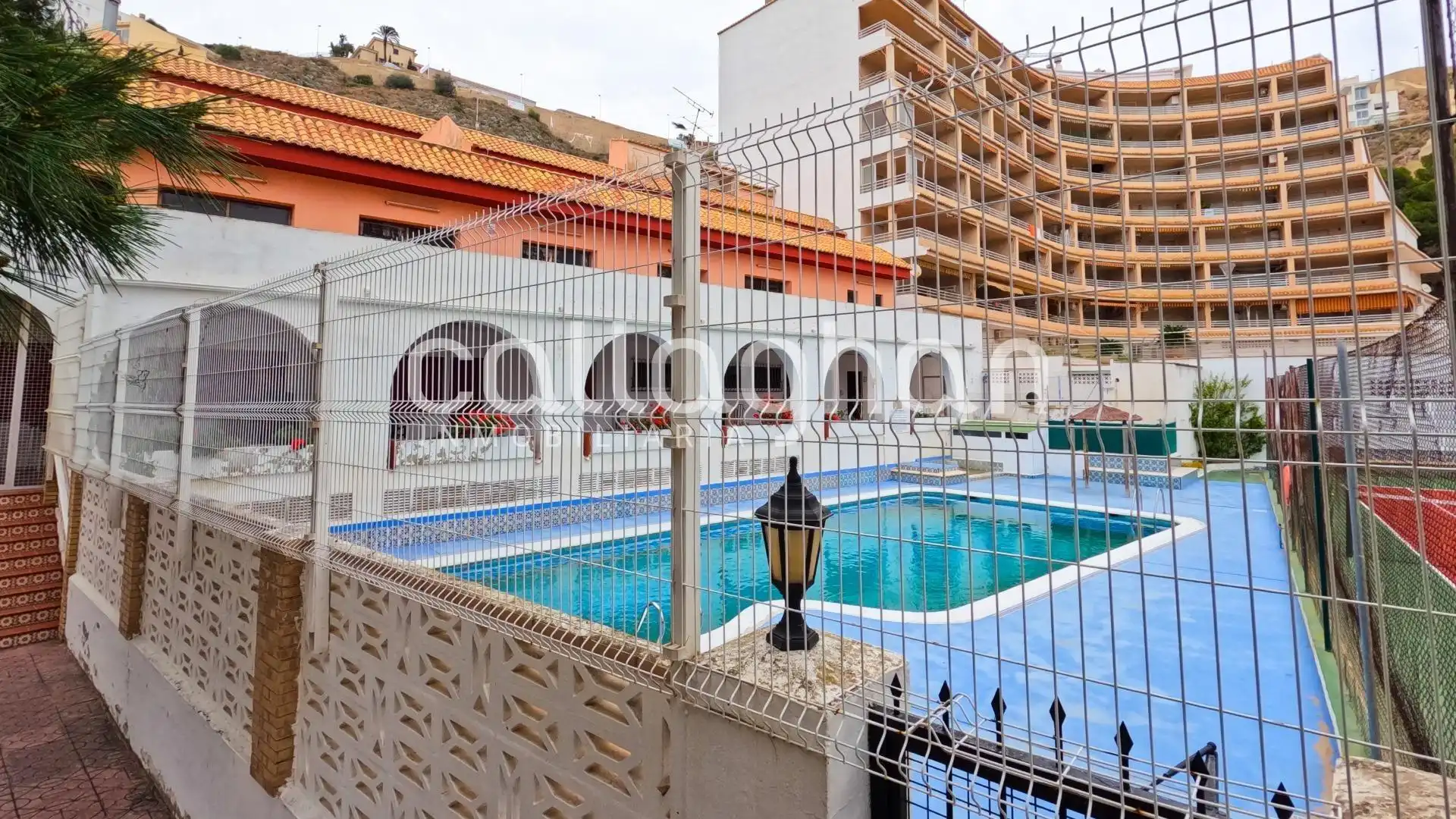 Schwimmbecken von Gebäude zum Verkauf in Cullera