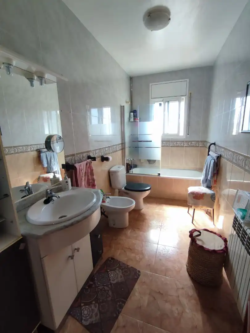 Casa amb terrassa en venda a Aiguaviva Parc, imagen 14