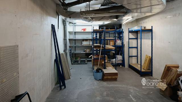 Local comercial en Venta en Carrer de la Selva de Mar en Provençals del Poblenou