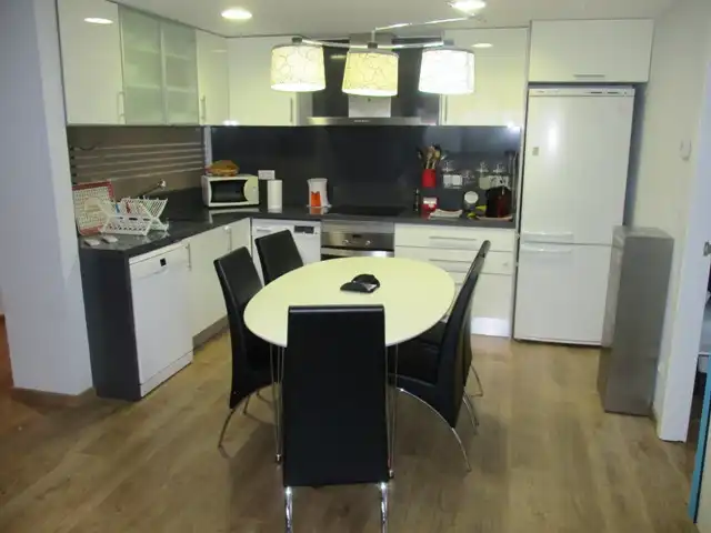 Apartament amb ascensor de lloguer a Carrer el Pinós 18, imagen 9