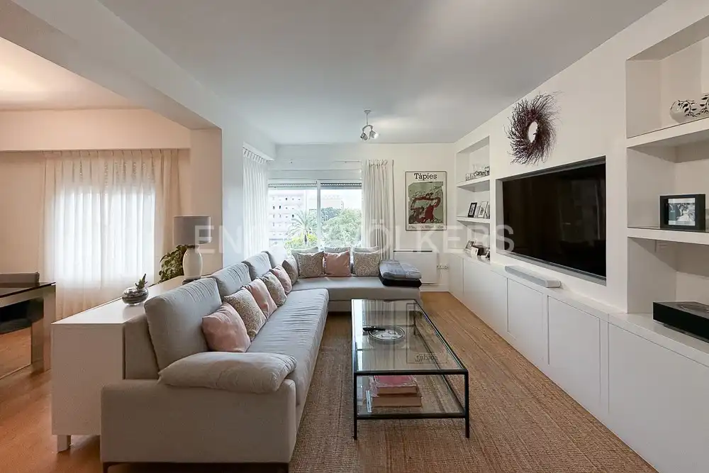Sala de estar de Piso de alquiler en Valencia con Aire acondicionado, Calefacción y Parquet