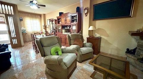 Foto 2 de Casa o chalet en venta en Calle Ramón y Cajal, Lupión, Jaén