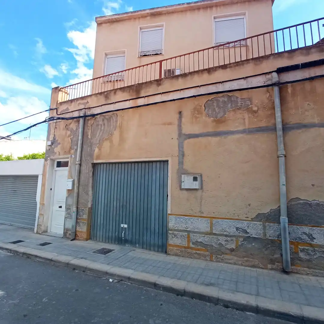 Vista exterior de Piso en venta en Petrer con Terraza