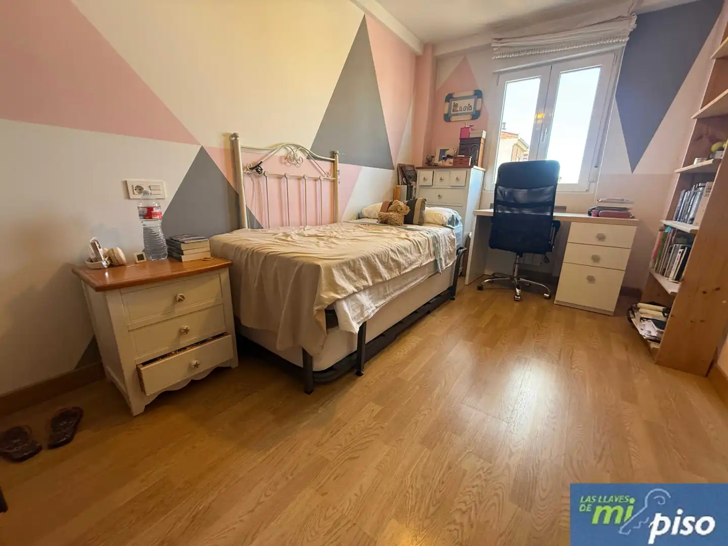 Habitación de Piso en venta en Valladolid con Calefacción, Parquet y Terraza