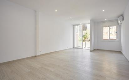 Bedroom of Flat for sale in  Barcelona Capital  with Air Conditioner, Heating and Parquet flooring