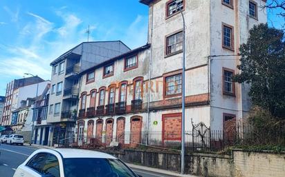 Vista exterior de Casa o xalet en venda en Narón amb Jardí privat