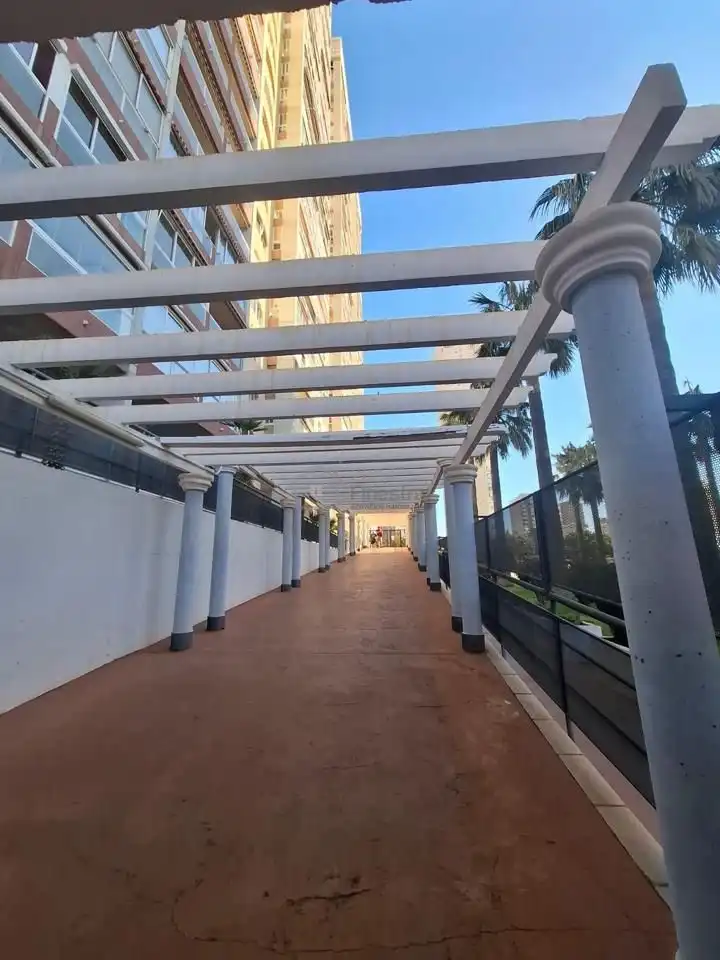 Wohnung zum Verkauf in Villajoyosa / La Vila Joiosa mit Klimaanlage, Terrasse und Abstellraum