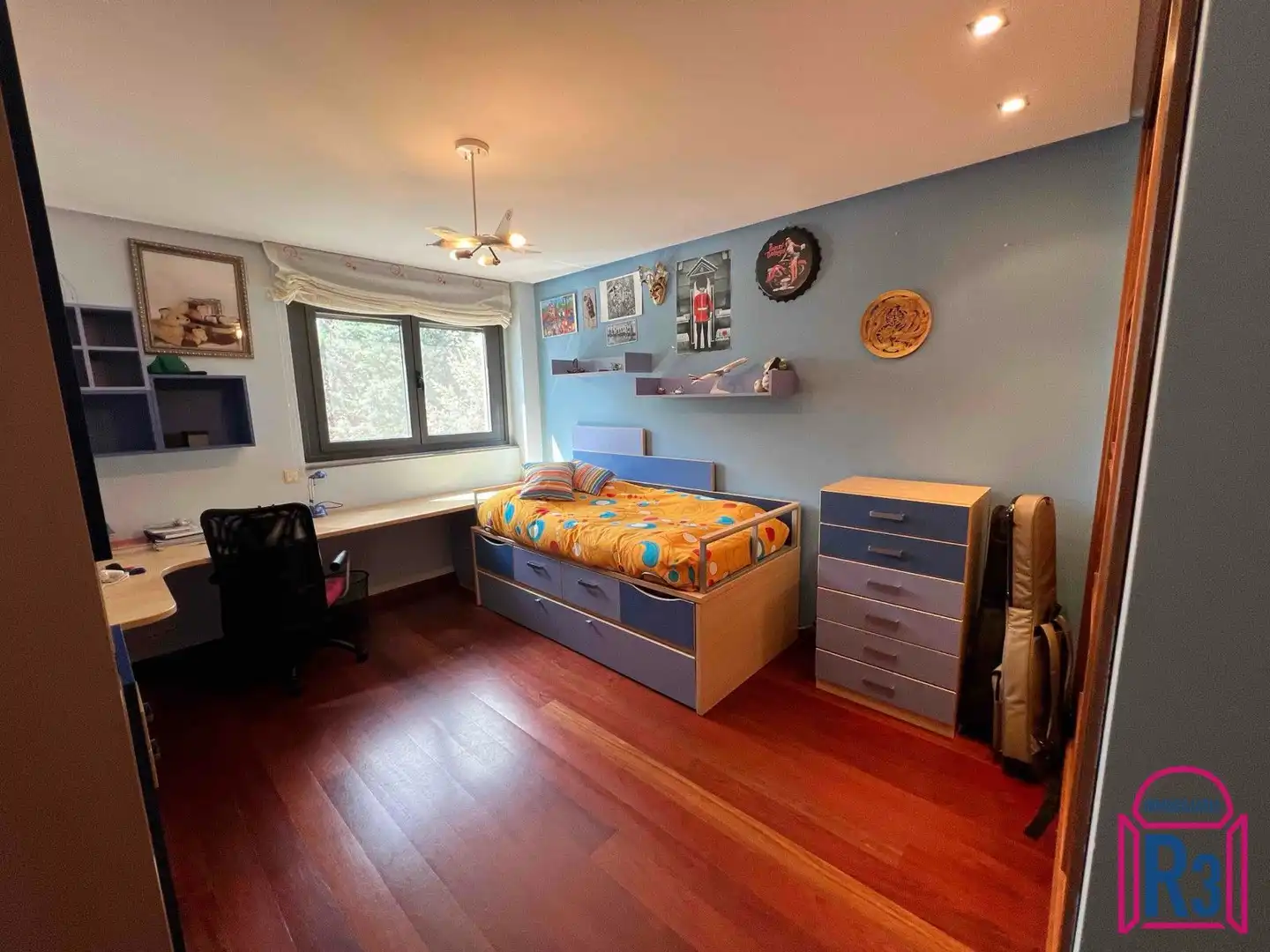 Bedroom of Houses for sale in Villaquilambre  with Heating