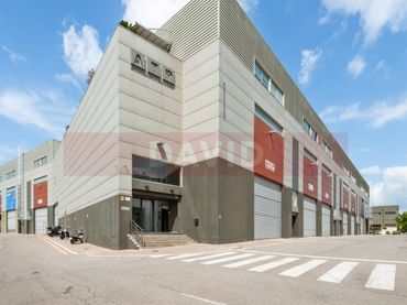 Nau industrial de lloguer a Calle Marconi