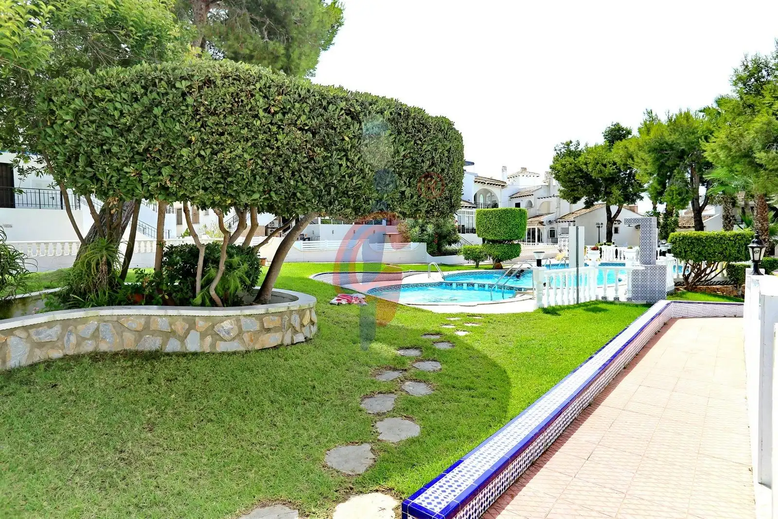 Jardí de Casa adosada en venda en Torrevieja amb Aire condicionat, Calefacció i Terrassa