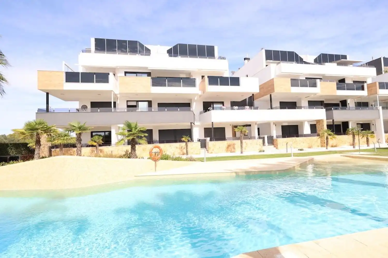 Apartamento con piscina en venta en Orihuela Costa, imagen 4