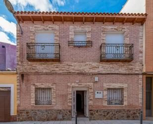 Exterior view of House or chalet for sale in Santa Olalla