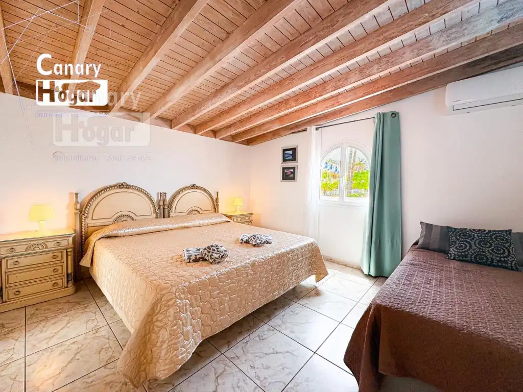 Detached house with pool for sale in Calle de Finlandia, imagen 33