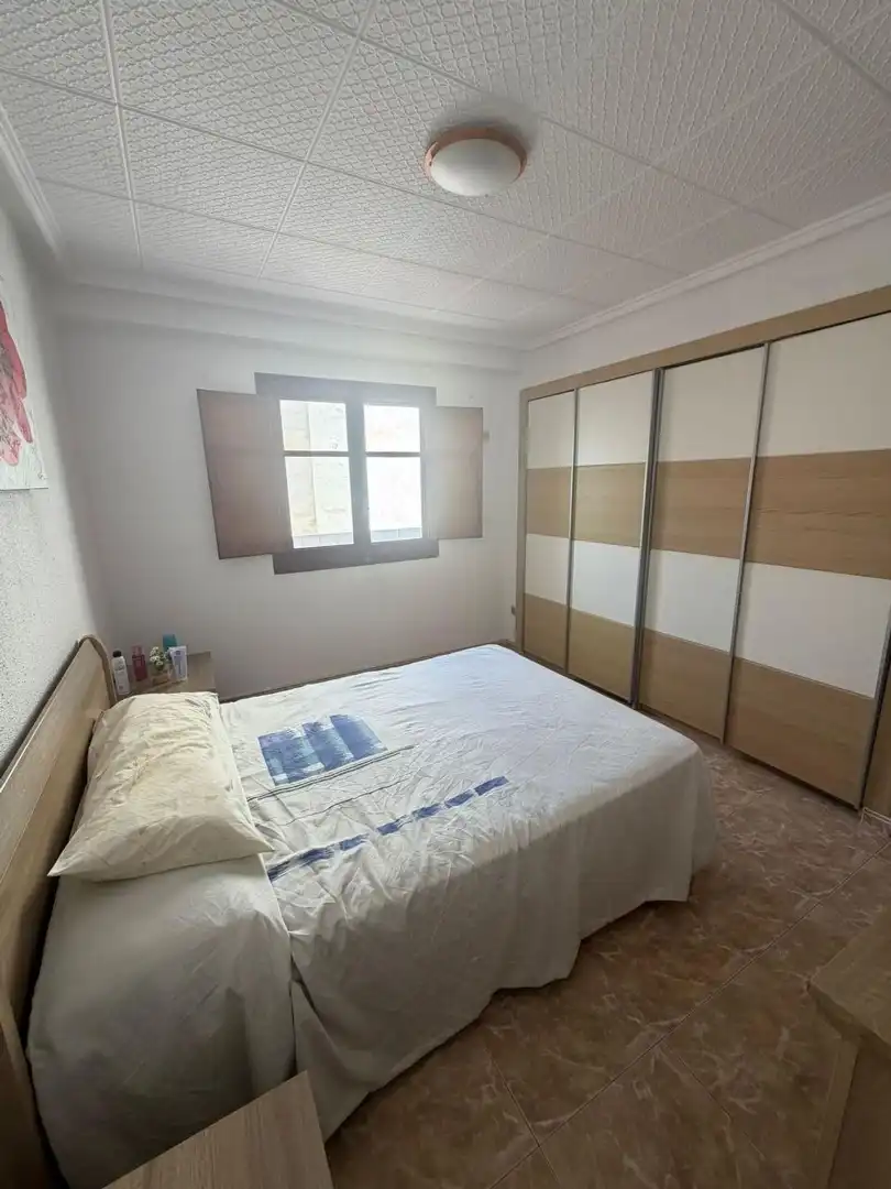 Bedroom of Flat for rent in Aldaia  with Air Conditioner, Furnished and Balcony
