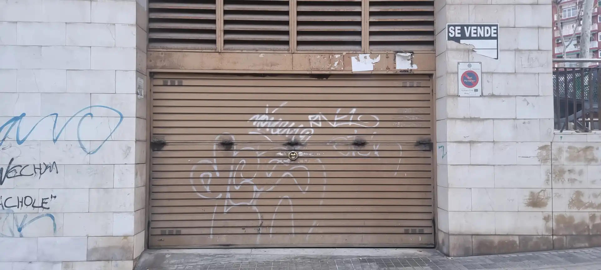 Vista exterior de Garaje en venta en Badalona