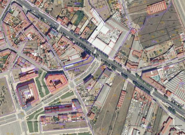 Terreno en Venta en MADRID en Puente Castro