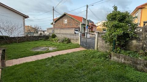 Foto 3 de Casa o chalet en venta en A Gándara, Narón