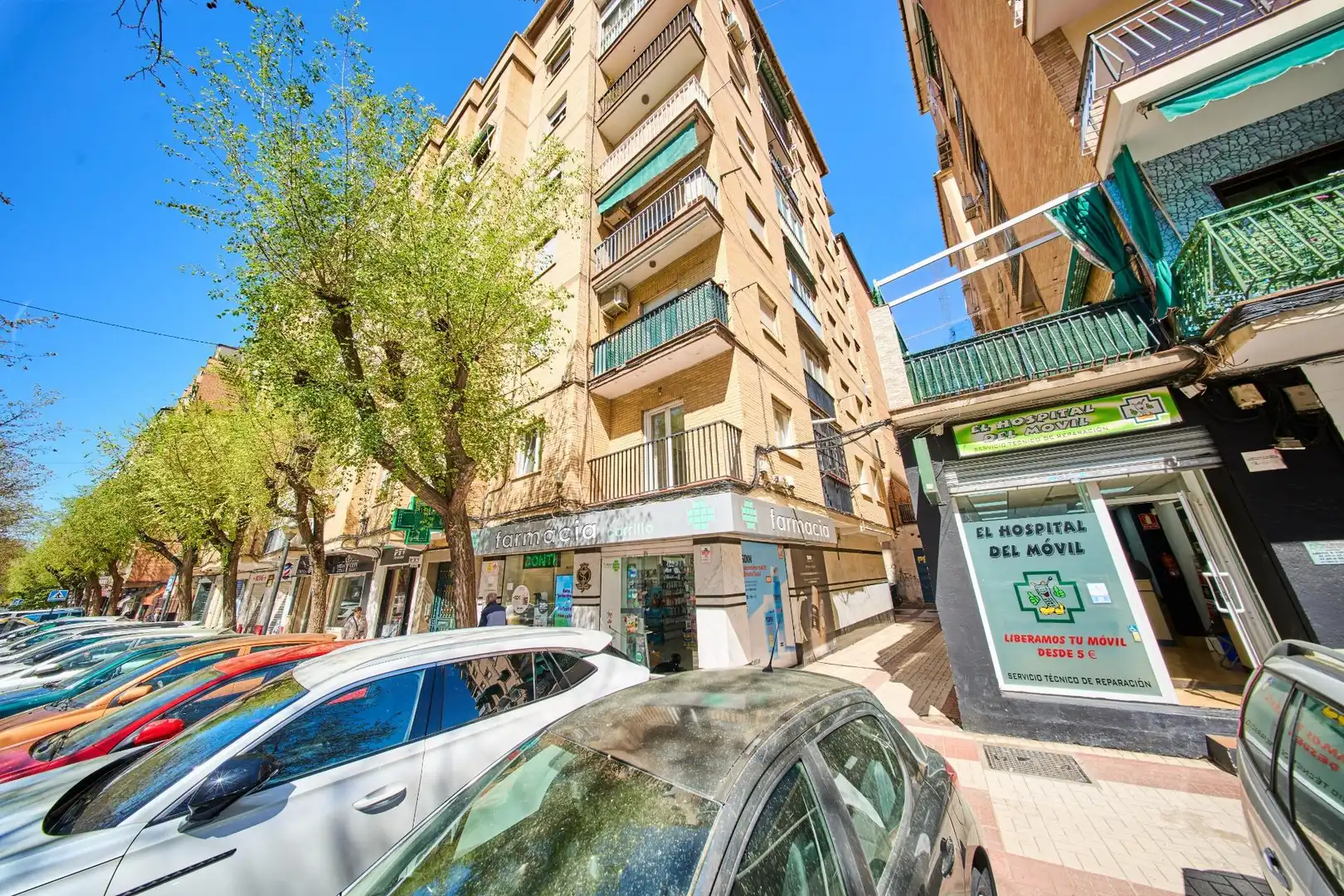 Exterior view of Flat for sale in Granada  with Air Conditioner and Balcony