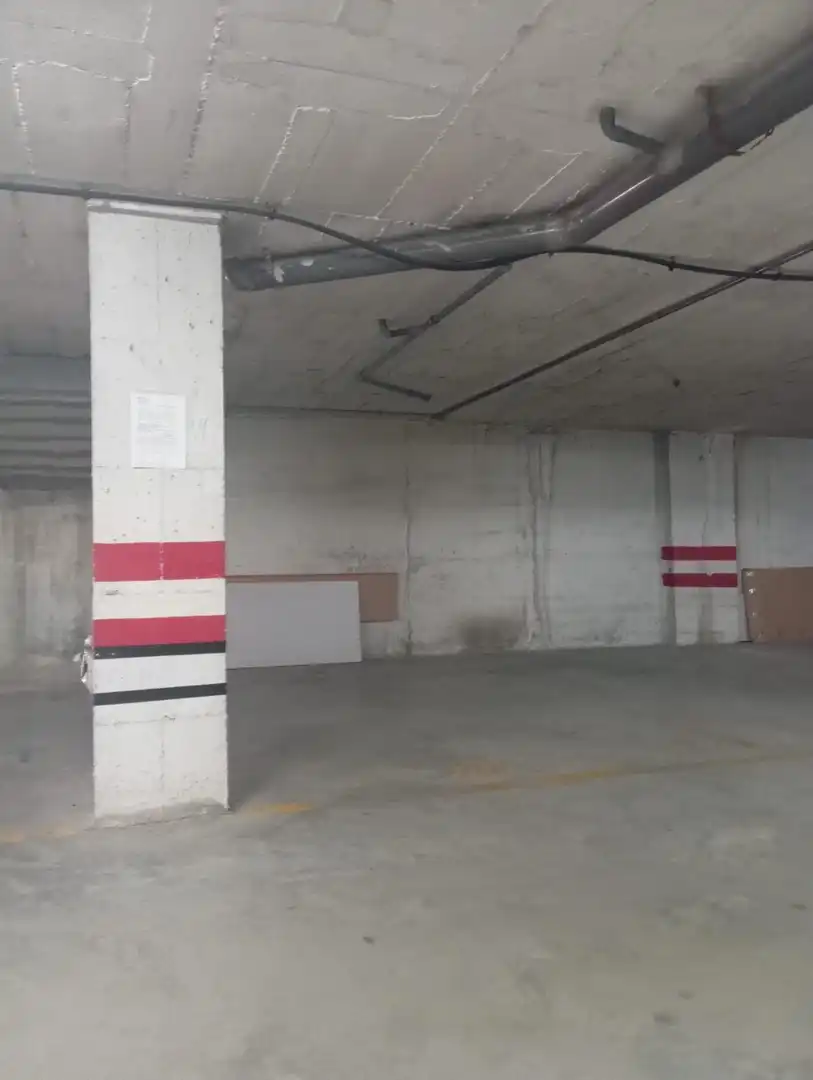 Parkplatz zum Verkauf in Plaza Ceramica