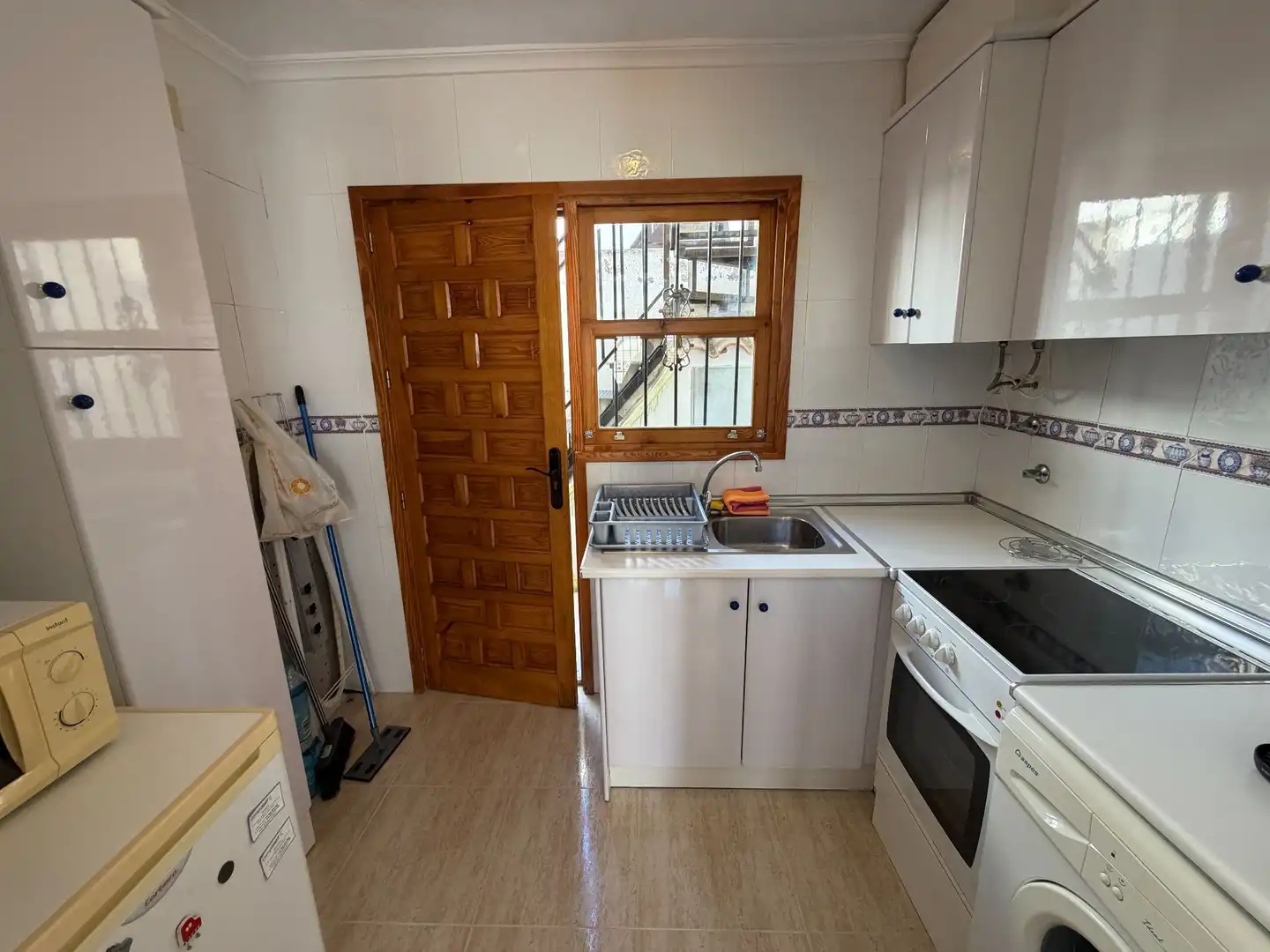 Cocina de Casa adosada en venta en Mazarrón con Terraza, Trastero y Amueblado