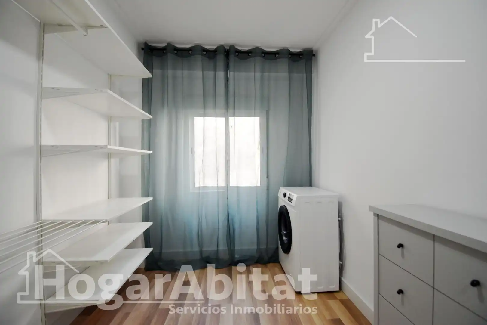 Bedroom of Flat for sale in Cullera  with Air Conditioner, Terrace and Furnished