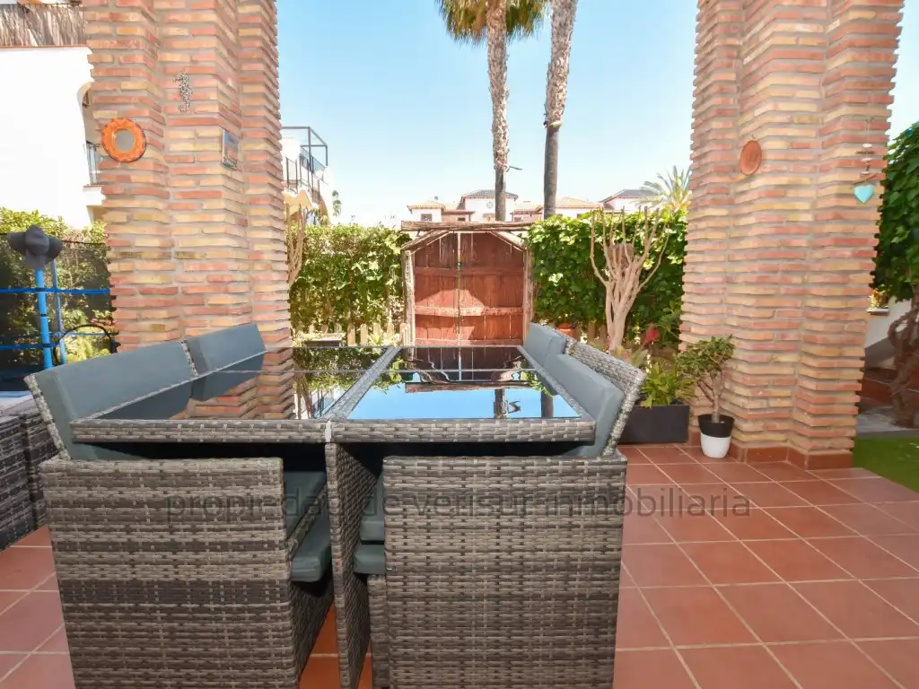 Apartments for sale in Lomas del Mar